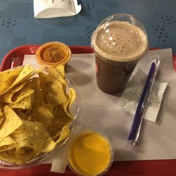Ice Cream House - NACHOS, smoothie