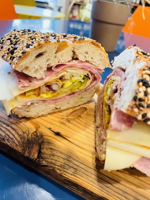 Hela Provisions by null