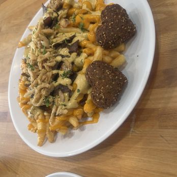 Habibi & Spice - Habibi Fries - Middle Eastern Near Me - Lewisville, Texas