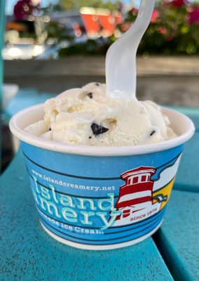 Island Creamery by null