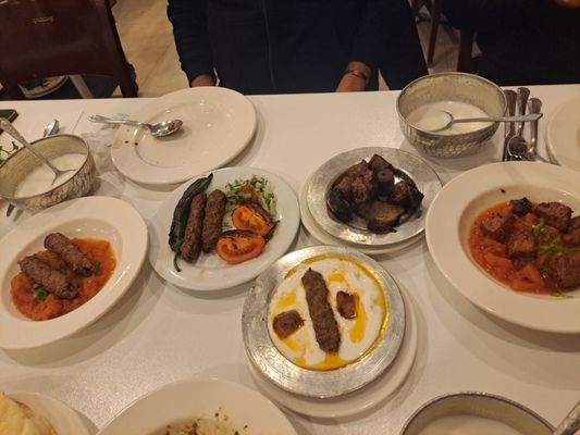 İmam Çağdaş Kebap Ve Baklava Salonu by null