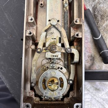 Sentinel Locksmith - The hidden view of a complex mechanical keypad lock - Keys & Locksmiths Near Me Sentinel Locksmith - The hidden view of a complex mechanical keypad lock - Keys & Locksmiths Near Me
