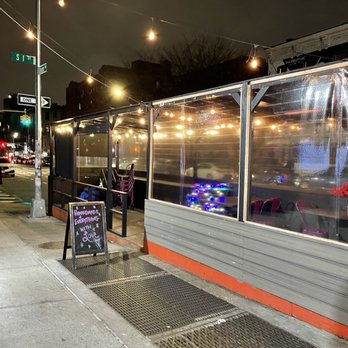 Modern Love Brooklyn - Outdoor seating area - Vegan Near Me - Brooklyn, New York Modern Love Brooklyn - Outdoor seating area - Vegan Near Me - Brooklyn, New York