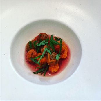 Berlu Bakery - Carrots and tomatoes in a nectarine bath - Bakeries Near Me - Portland, Oregon