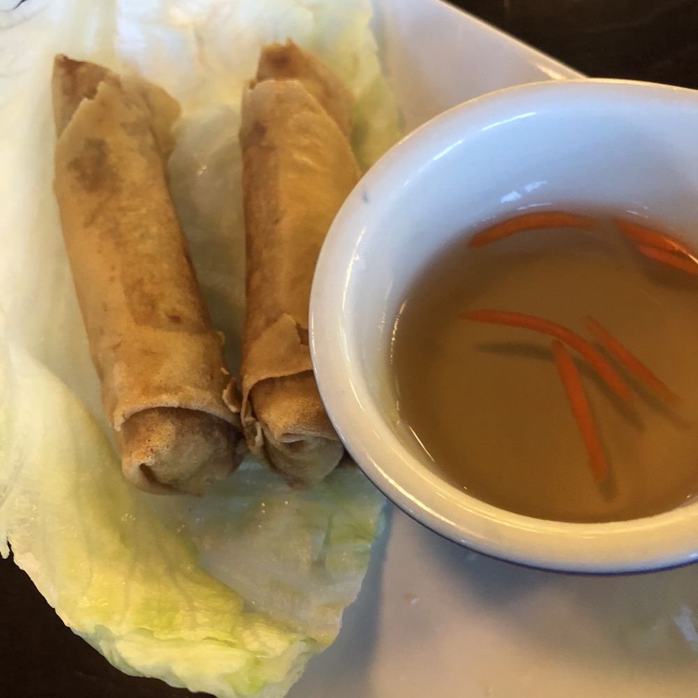 Saigon Blossoms - Lunch Spring Roll (1) - Vietnamese Near Me - Tucson, Arizona Saigon Blossoms - Lunch Spring Roll (1) - Vietnamese Near Me - Tucson, Arizona