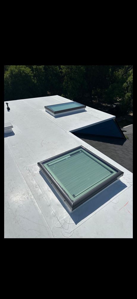 Slide of Stoneridge Roofing