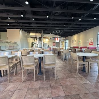 KFC - Chicken Wings Near Me - Gonzales, Louisiana KFC - Chicken Wings Near Me - Gonzales, Louisiana