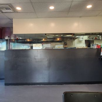 For The Win - interior - Burgers Near Me - Whittier, California