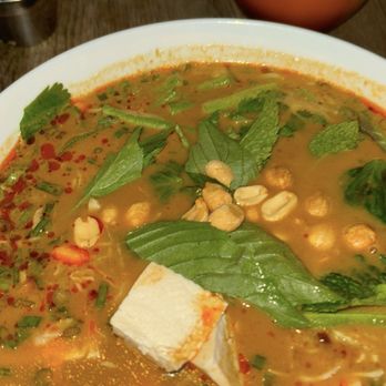 Mawn - yellow curry noodle soup - Cambodian Near Me - Philadelphia, Pennsylvania Mawn - yellow curry noodle soup - Cambodian Near Me - Philadelphia, Pennsylvania