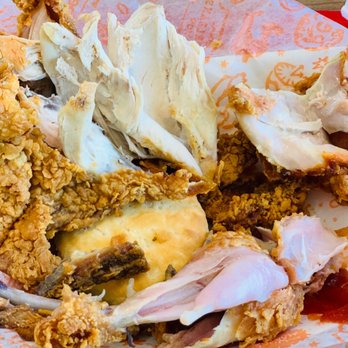Popeys Chicken - a plate of fried food - Chicken Wings Near Me - Braselton, Georgia