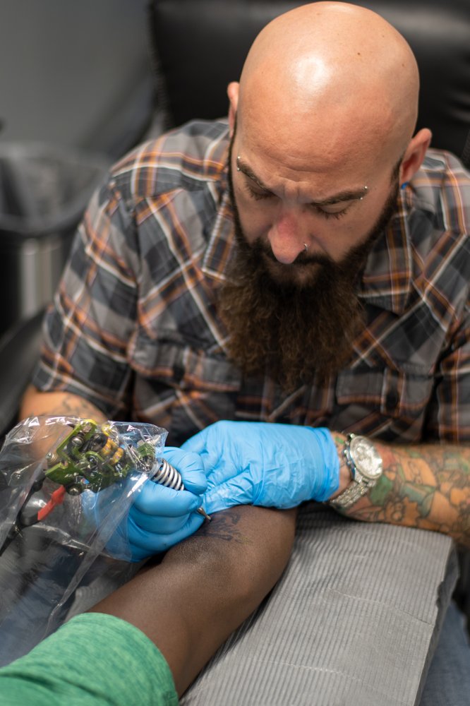 ELECTRIC HIVE TATTOO & INKPORIUM - Updated September 2025 - 34 Photos ...