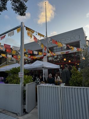 Bombera by null Bombera by null