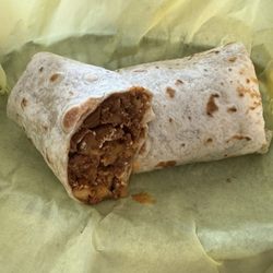 Burrito de huevos, chorizo, frijoles, y papas (fixed at request, not on menu)