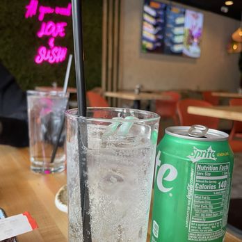 Ohana sushi Kendall - Ambiance of place and drink - Sushi Bars Near Me - Miami, Florida Ohana sushi Kendall - Ambiance of place and drink - Sushi Bars Near Me - Miami, Florida