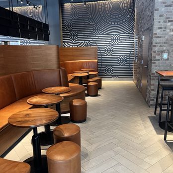 Starbucks - Cute seating arrangement - Coffee & Tea Near Me - Wichita, Kansas