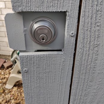 Airborne Locksmith - Commercial gate lock installed by Airborne Locksmith - Keys & Locksmiths Near Me - Houston, Texas Airborne Locksmith - Commercial gate lock installed by Airborne Locksmith - Keys & Locksmiths Near Me - Houston, Texas