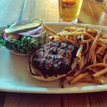 Union Social Eatery - U.F.O Burger. Juicy patty. Extra thin fries - Gastropubs Near Me - Toronto, Ontario Union Social Eatery - U.F.O Burger. Juicy patty. Extra thin fries - Gastropubs Near Me - Toronto, Ontario