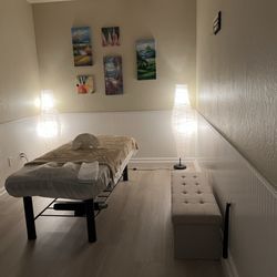 Bay Health Spa - massage room