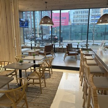 Llamabar - Dining area - Cafes Near Me - Washington, DC, District of Columbia