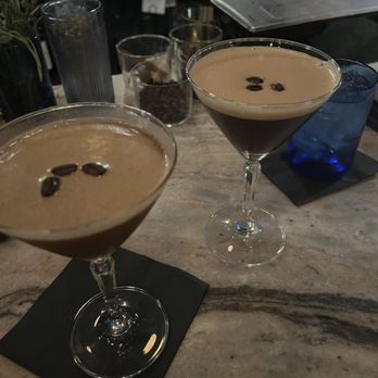 Nola's - Pumpkin expresso martini and expresso martini - New American Near Me - Clinton, New York