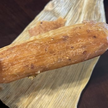 El Aguila Bakery - Bakeries Near Me - Los Angeles, California