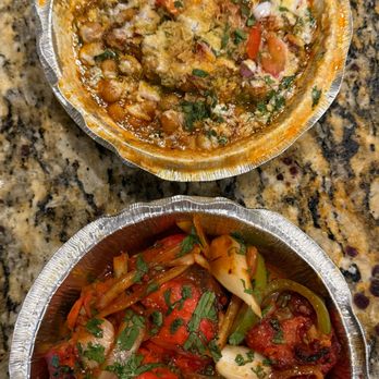 Chaat Express - Samosa Chaat (top), Tandoori Chicken (bottom) - Indian Near Me - Chandler, Arizona Chaat Express - Samosa Chaat (top), Tandoori Chicken (bottom) - Indian Near Me - Chandler, Arizona