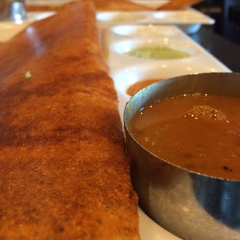 Guru Lukshmi - Chettinad dosa without any aloo (potato), paired with sambar and an assortment of chutnies (tomato, coriander, coconut) - Indian Near Me - Mississauga, Ontario