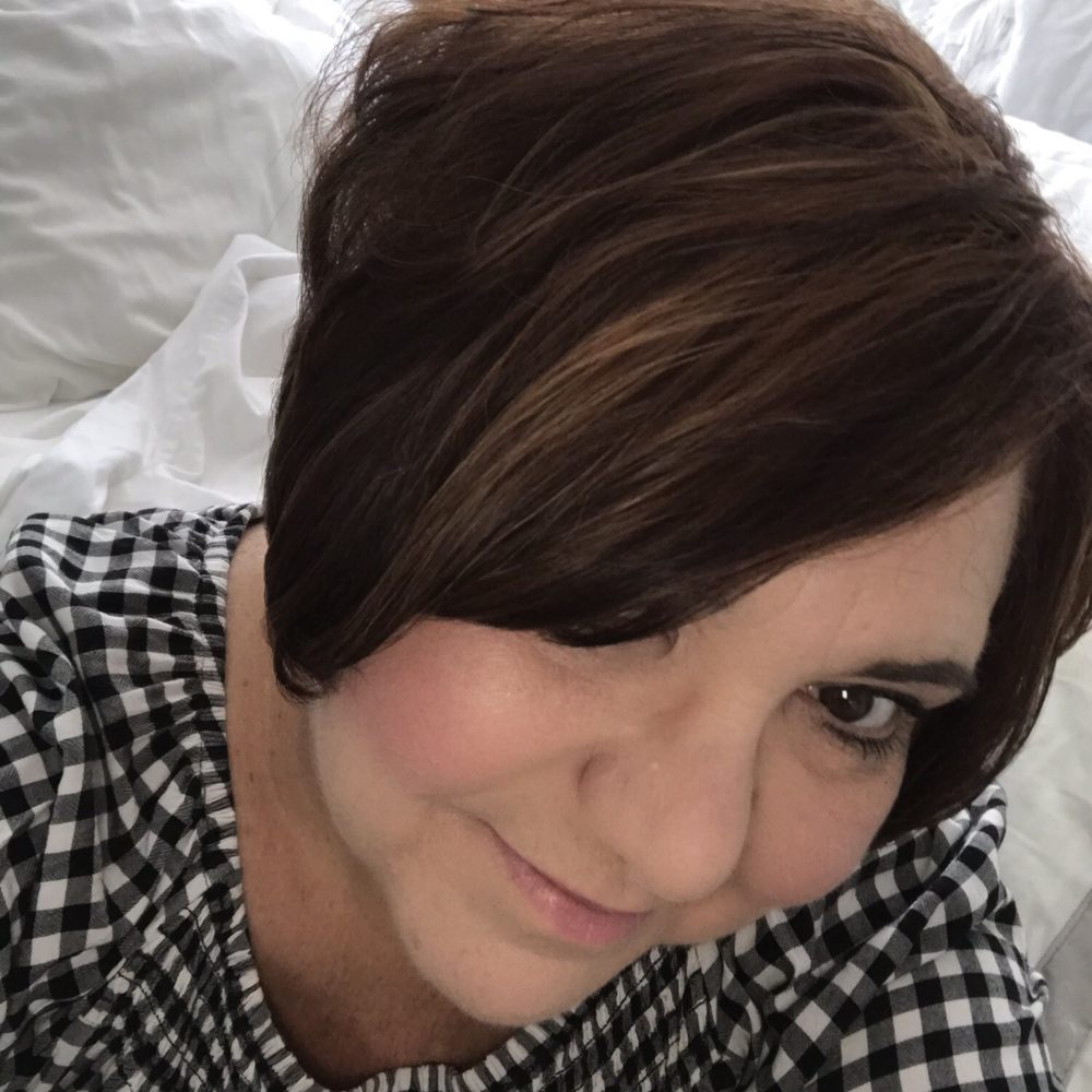 Kreations Hair Studio - Haircut and color - Hair Salons Near Me - Florence, Oregon Kreations Hair Studio - Haircut and color - Hair Salons Near Me - Florence, Oregon
