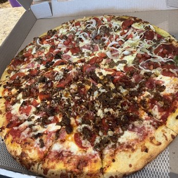 Bill's Pizza - The 18 inch Bill's Favorite on top and the Charlie Sheen on the bottom. Just great all around. - Pizza Near Me - Palm Desert, California Bill's Pizza - The 18 inch Bill's Favorite on top and the Charlie Sheen on the bottom. Just great all around. - Pizza Near Me - Palm Desert, California