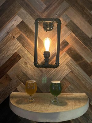 Craft+Carry Upper West Side by null
