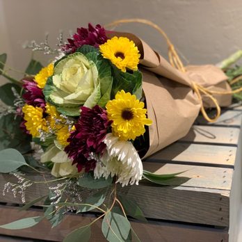 flower shops in hollister ca