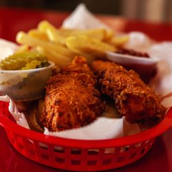 Fowl Play Hot Chicken