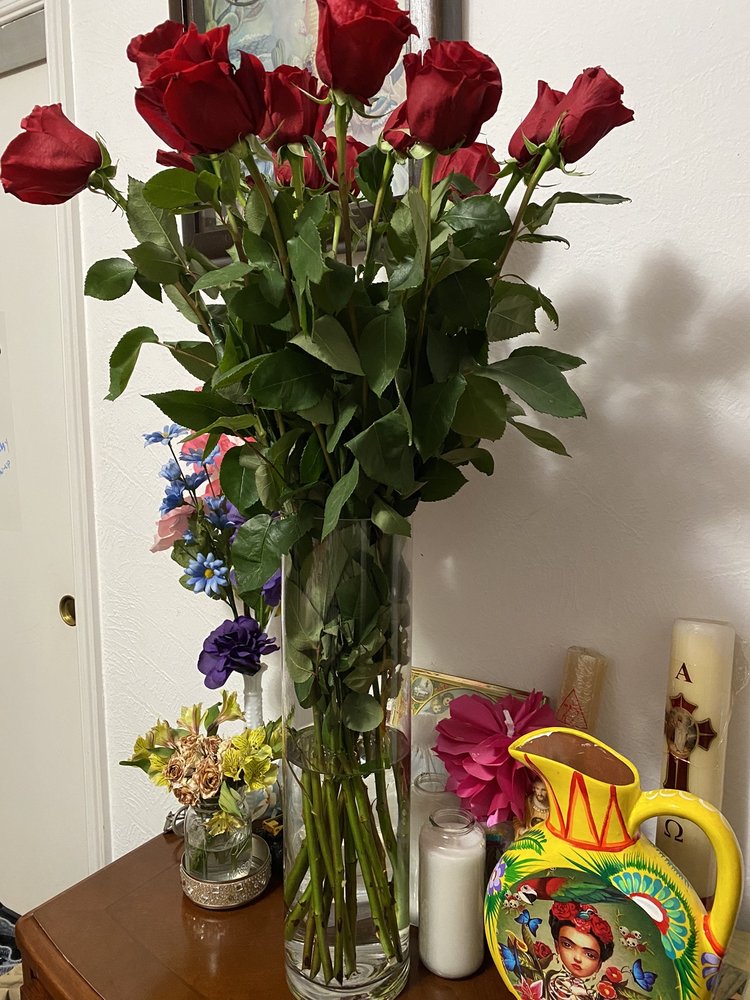 LOVELY ROSES Updated September 2024 3233 E Florence Ave, Huntington Park, California