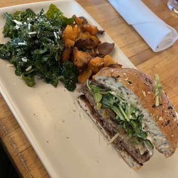 True Food Kitchen - New American Near Me - Houston, Texas