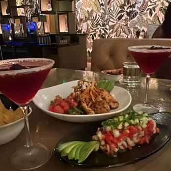 Caló Kitchen + Tequila - Cocktail Bars Near Me - Costa Mesa, California Caló Kitchen + Tequila - Cocktail Bars Near Me - Costa Mesa, California