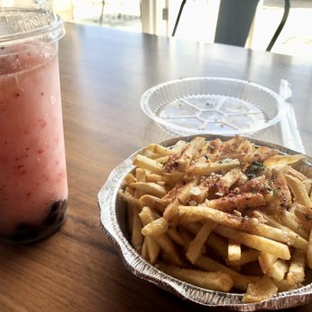 SÍPP Cafe - Pink Lychee and garlic fries - Fast Food Near Me - Glendale, Arizona
