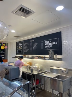 Jeni's Splendid Ice Creams by null