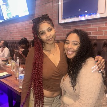 3 And Out - Me n cuzzo - Sports Bars Near Me - Inglewood, California 3 And Out - Me n cuzzo - Sports Bars Near Me - Inglewood, California