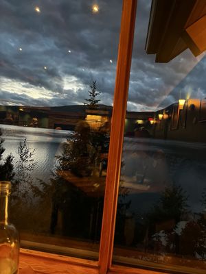 Halcyon Hot Springs Resort by null