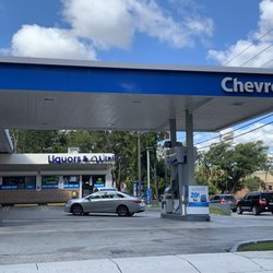 Brickell Station Liquor Center