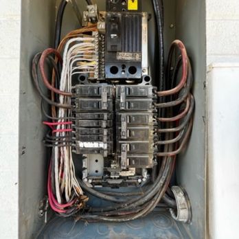 Stronghold Home Solutions - After - Electricians Near Me Stronghold Home Solutions - After - Electricians Near Me