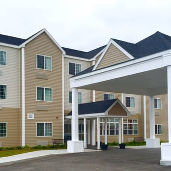 Microtel Inn & Suites by Wyndham Windham - Hotels Near Me - Windham, Maine