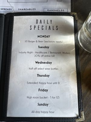 Fratelli’s Kitchen & Bar by null