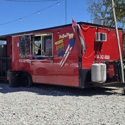 The Bad Piggy Food - Authentic    Puerto Rican Food. SMELL & VIBES make u feel like ur in the island FOOD.... is ON POINT!! Don't be sleep on this spot!!