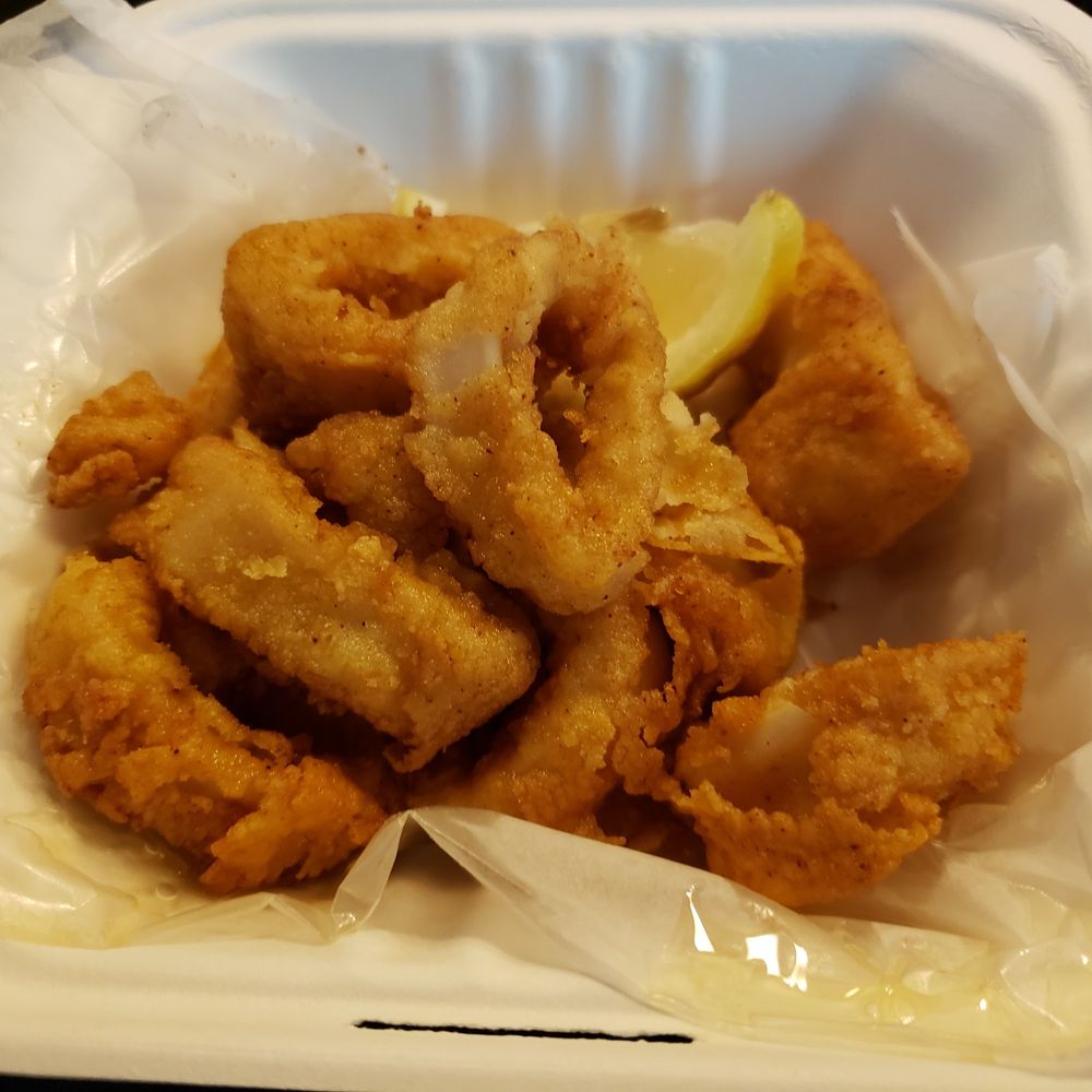 The Clam Castle - Half order of calamari ($9.50) - Seafood Near Me - Madison, Connecticut The Clam Castle - Half order of calamari ($9.50) - Seafood Near Me - Madison, Connecticut