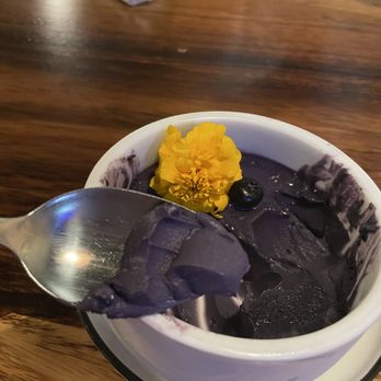Oao - Sushi Bar & Grill at Wailea - Ube pot de creme - Sushi Bars Near Me - Kihei, Hawaii Oao - Sushi Bar & Grill at Wailea - Ube pot de creme - Sushi Bars Near Me - Kihei, Hawaii