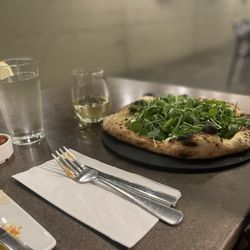 Frankly Pizza - Wine and White Pizza with Arugula