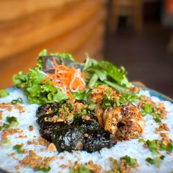 Que Viet - Woven Vermicelli / Banh Hoi *Contain peanut* Wrap it yourself (Serve w/ herbs & fish sauce) Grilled Beef in lolot leaf & Tiger shrimp