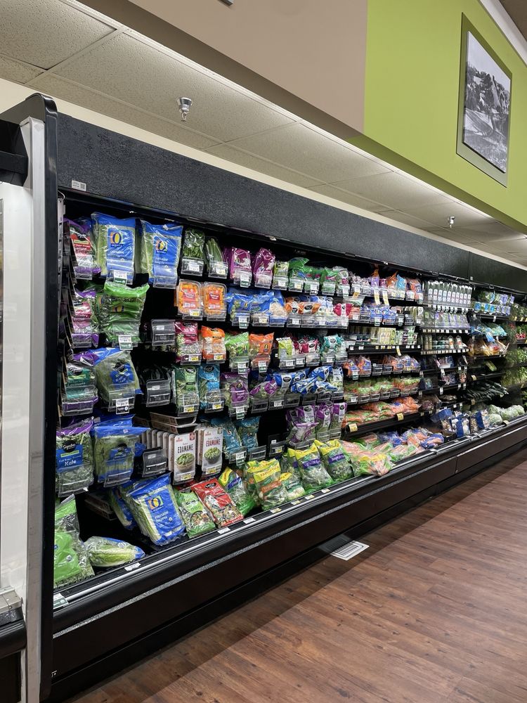 VONS Updated October 2024 38 Photos & 72 Reviews 24160 Lyons Ave, Newhall, California