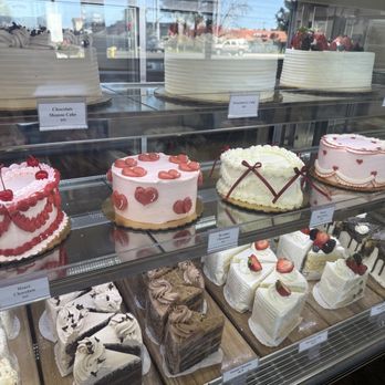 Mr Baker - Special cakes for Valentine's Day - Bakeries Near Me - Riverside, California Mr Baker - Special cakes for Valentine's Day - Bakeries Near Me - Riverside, California